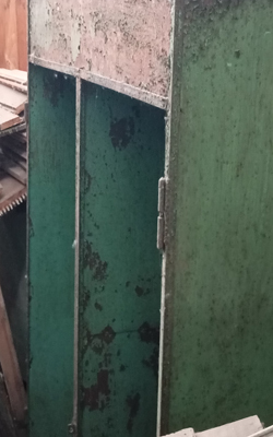 шкаф металлический