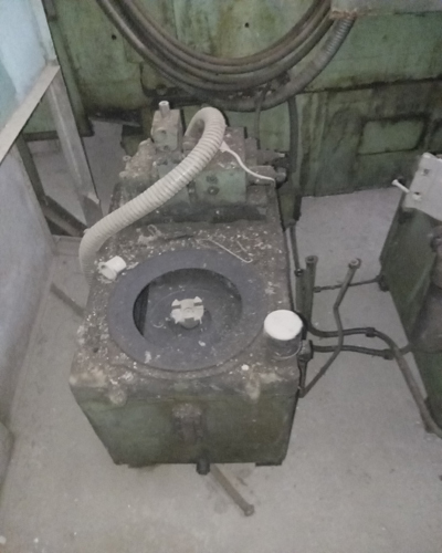 Зубофрезерный полуавтомат 53А20