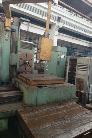 Горизонтально - расточной станок 2А622Ф2-1. 